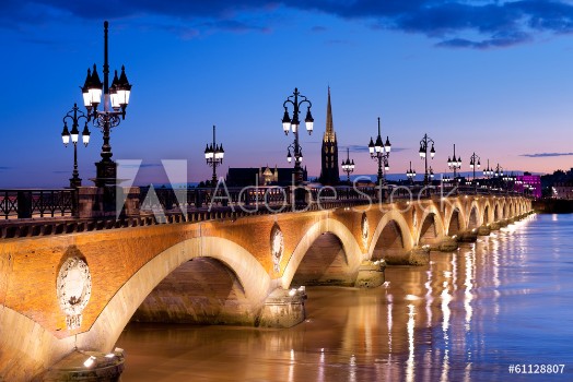 Picture of The Pont de pierre in Bordeaux